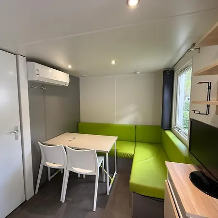Kemping Le Clocher De Neyran Saint-Gervais-sur-Mare