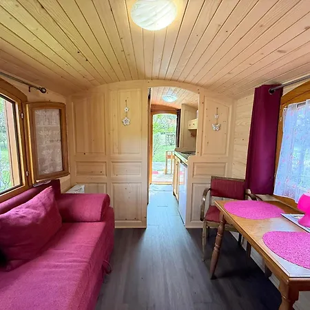 Le Clocher De Neyran Kemping Saint-Gervais-sur-Mare